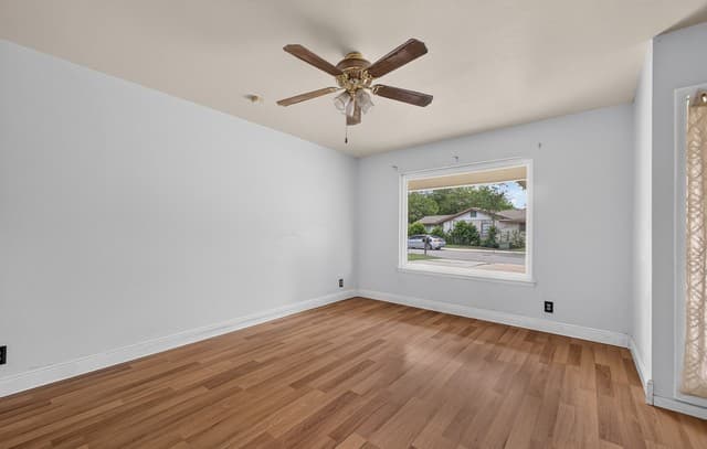 6002  Pine Valley Dr, San Antonio, TX 78242 — photo 5