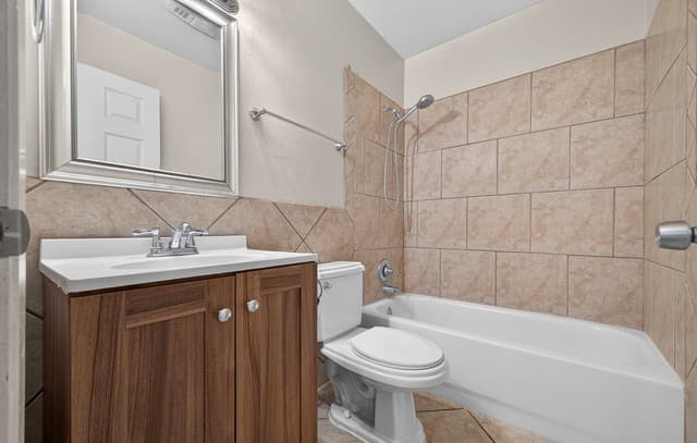 6002  Pine Valley Dr, San Antonio, TX 78242 — photo 9