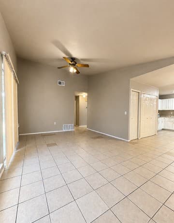 8023  Laurel Bend, San Antonio, TX 78250 — photo 3