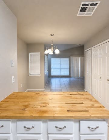 8023  Laurel Bend, San Antonio, TX 78250 — photo 9