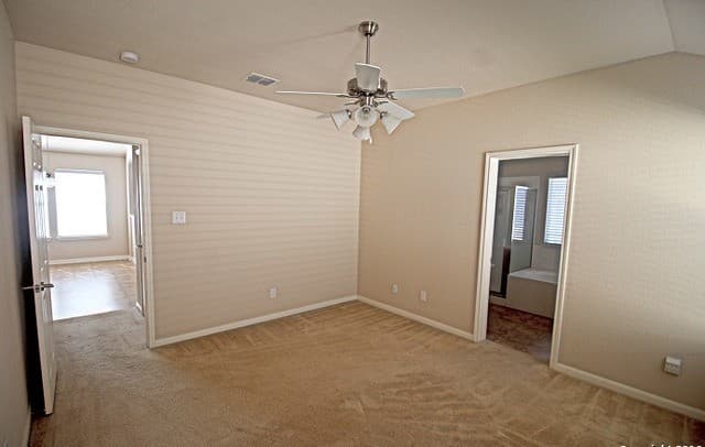 9135  Mare Hunt, San Antonio, TX 78254 — photo 12