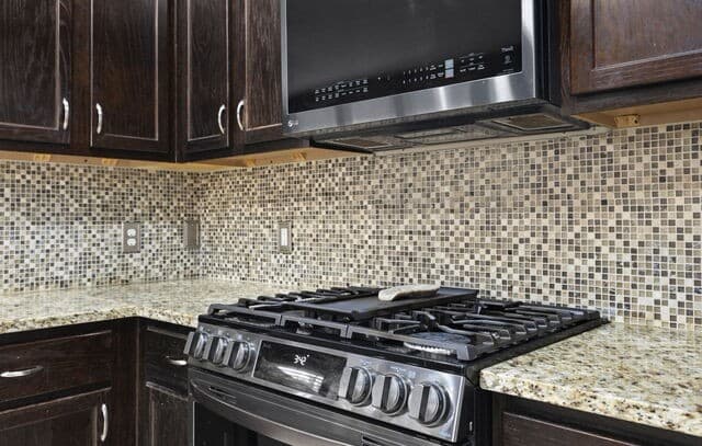 2014  Estonia Grey, San Antonio, TX 78251 — photo 12