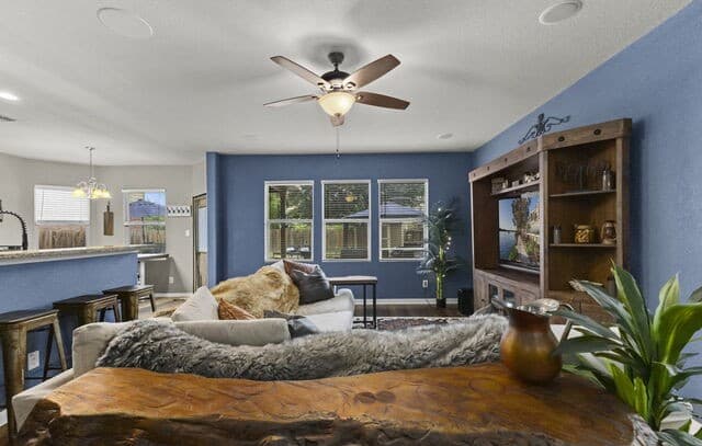 2014  Estonia Grey, San Antonio, TX 78251 — photo 8