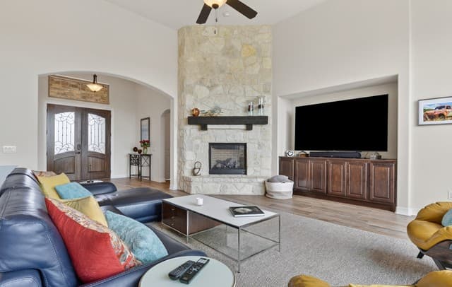 8035  Vanity Hl, San Antonio, TX 78256 — photo 7