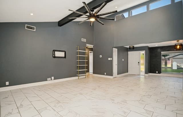 12302  Mapletree, San Antonio, TX 78249 — photo 4