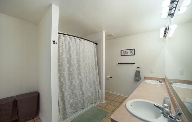 7715  Burro Bend, San Antonio, TX 78244 — photo 12