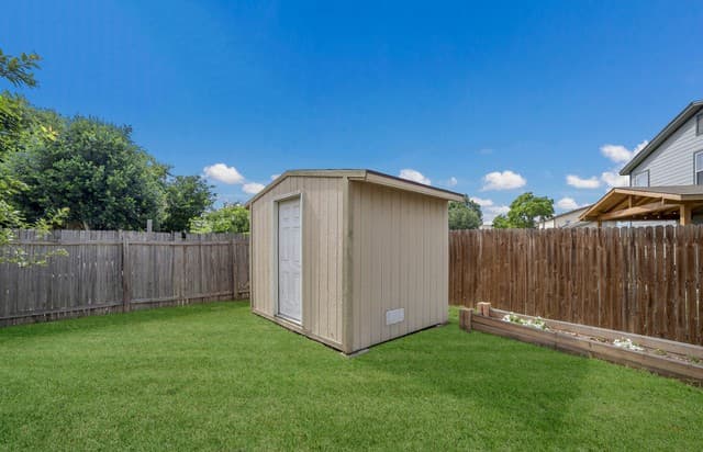 7715  Burro Bend, San Antonio, TX 78244 — photo 18