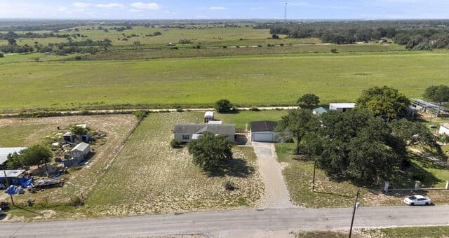 133  Oak View Dr, La Vernia, TX 78121 — photo 10