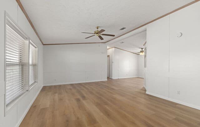 133  Oak View Dr, La Vernia, TX 78121 — photo 12