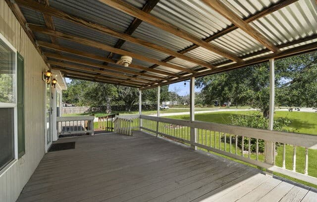 133  Oak View Dr, La Vernia, TX 78121 — photo 9