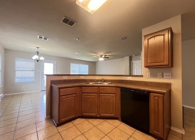 7627  Ariel Hl, San Antonio, TX 78252 — photo 20