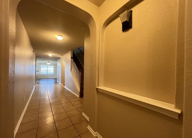 7627  Ariel Hl, San Antonio, TX 78252 — photo 3