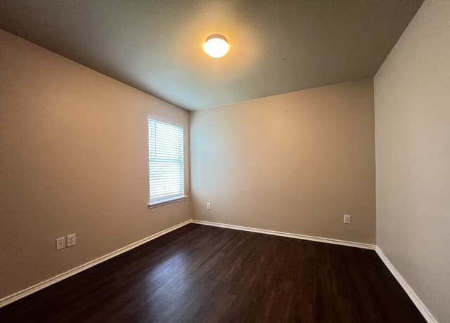 7627  Ariel Hl, San Antonio, TX 78252 — photo 8