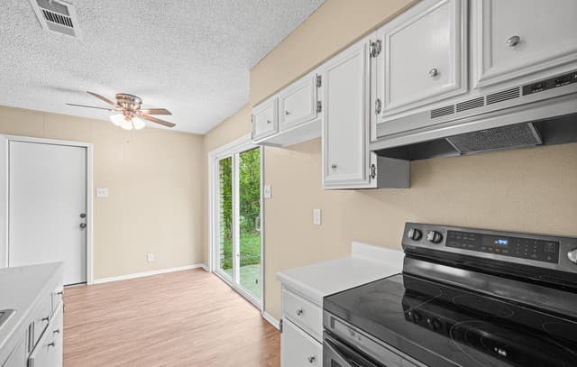 12022  Casa Bonita, San Antonio, TX 78233 — photo 12