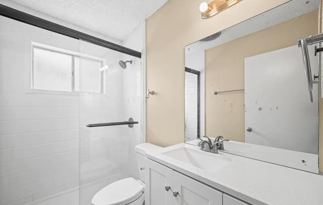 12022  Casa Bonita, San Antonio, TX 78233 — photo 15