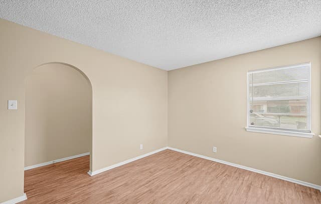 12022  Casa Bonita, San Antonio, TX 78233 — photo 4