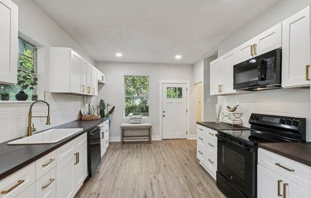 1119 W Huisache Ave, San Antonio, TX 78201 — photo 13