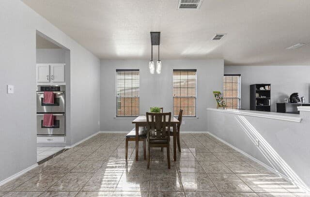 6521  Ashby Pt, Live Oak, TX 78233 — photo 8