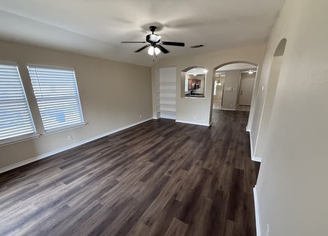 6602 Nora Vista Way