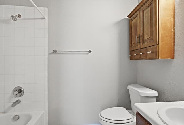 2334  Camberly Vw, Converse, TX 78109 — photo 16