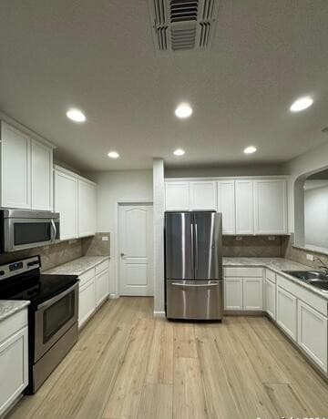 7746  Heavenly Arbor, San Antonio, TX 78254 — photo 5