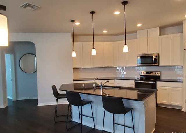305  Dakota Crk, New Braunfels, TX 78130 — photo 12