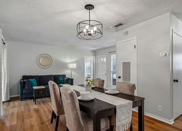 774  Clearview Drive, San Antonio, TX 78228 — photo 8