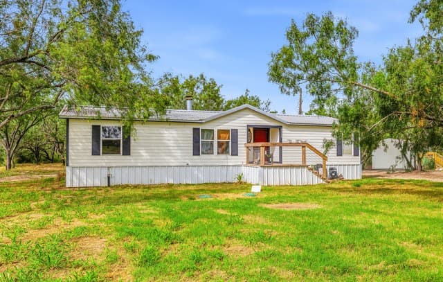 6714  Fm 536, Floresville, TX 78114 — photo 3