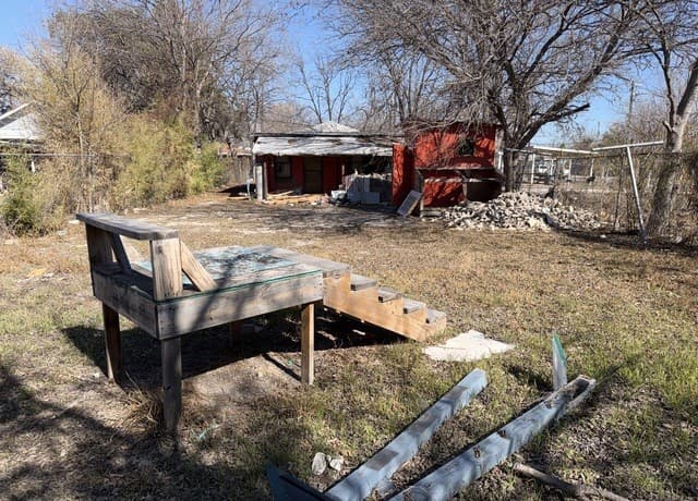 2106  El Paso St, San Antonio, TX 78207 — photo 8