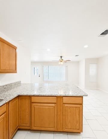 7234  Coral Spgs, San Antonio, TX 78250 — photo 4