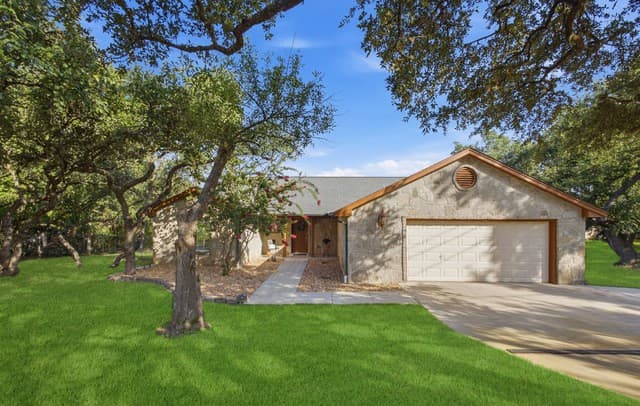 740  Deer Cross Ln, San Antonio, TX 78260