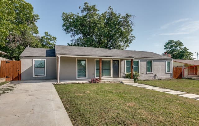 211  Beverly Dr, San Antonio, TX 78228 — photo 2