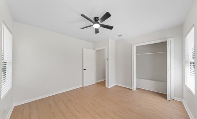 454  Storeywood Dr, San Antonio, TX 78213 — photo 13