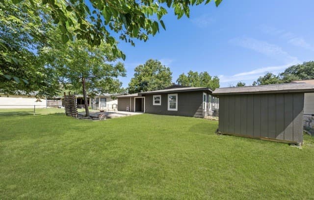 454  Storeywood Dr, San Antonio, TX 78213 — photo 17