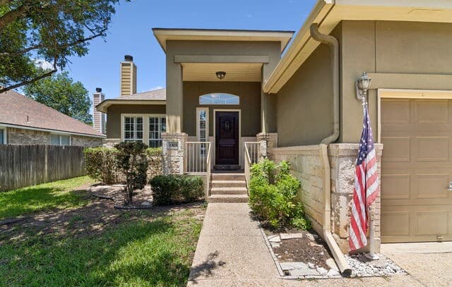 1303  Bluff Forest, San Antonio, TX 78248 — photo 4