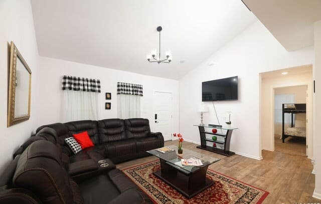 166 E Harding Blvd, San Antonio, TX 78214 — photo 11