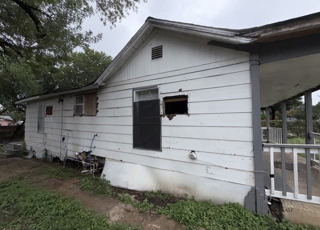 423 N San Ignacio Ave, San Antonio, TX 78228 — photo 5