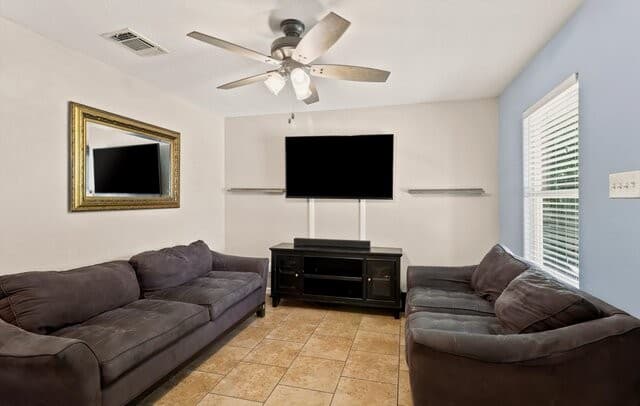 1311  Rivas St, San Antonio, TX 78207 — photo 4