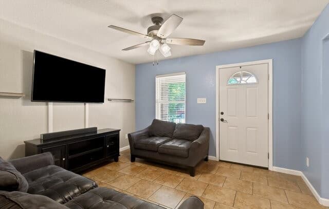1311  Rivas St, San Antonio, TX 78207 — photo 8