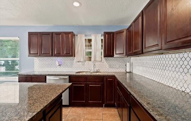1311  Rivas St, San Antonio, TX 78207 — photo 9