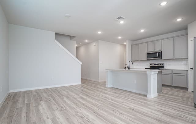 240  Brook Shadow, Cibolo, TX 78108 — photo 10
