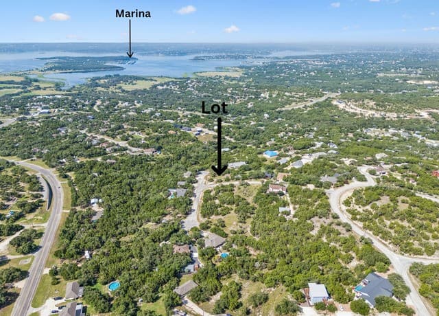194  Night Hawk Ln, Canyon Lake, TX 78133