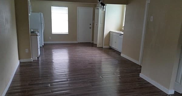 516  Bexar Dr