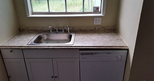 516  Bexar Dr, San Antonio, TX 78228 — photo 3