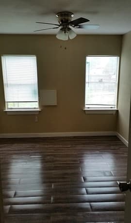 516  Bexar Dr, San Antonio, TX 78228 — photo 4