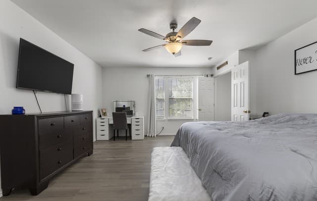 9015  Valhalla, Selma, TX 78154 — photo 7