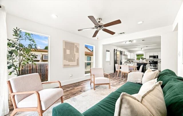 434  Ward Ave, San Antonio, TX 78223 — photo 17
