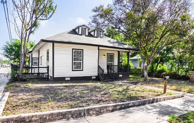 151  Cornell Ave, San Antonio, TX 78201 — photo 3