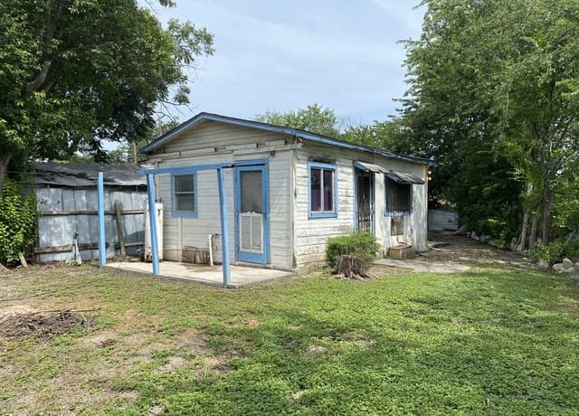 1315  Monterey St, San Antonio, TX 78207 — photo 9