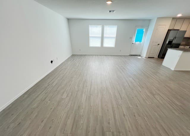 5433  Calton Bnd, San Antonio, TX 78253 — photo 4
